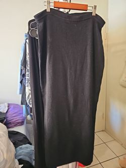 Black Midi Pencil Skirt