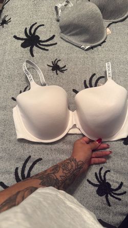 Victoria's Secret T shirt Bra