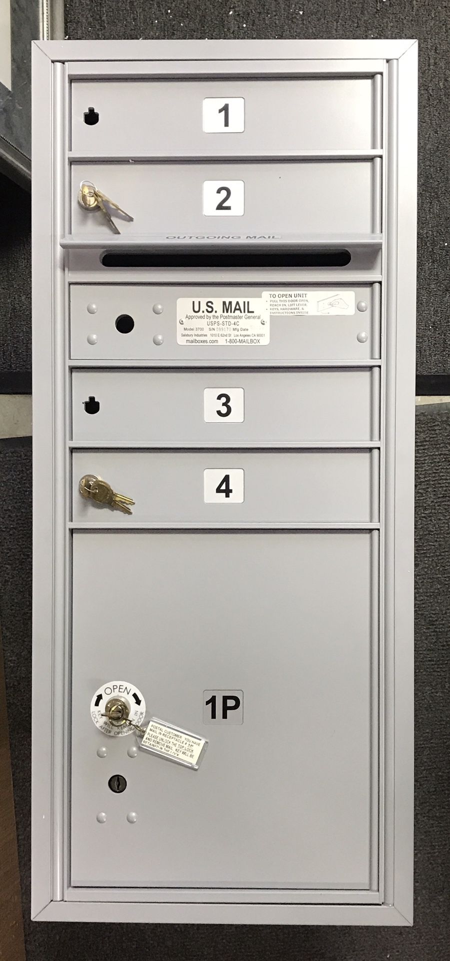SALSBURY 3700 Front Loading 4C Mailbox USPS-STD-4C New
