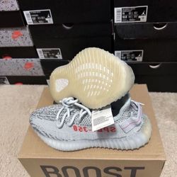 adidas Yeezy Boost 350 V2 Low Blue Tint B37571 Size 5 Mens / 6 Womens Brand New