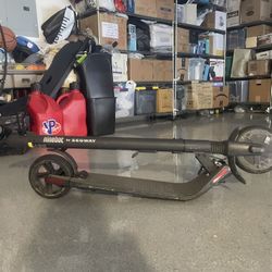 Ninebot Scooter 