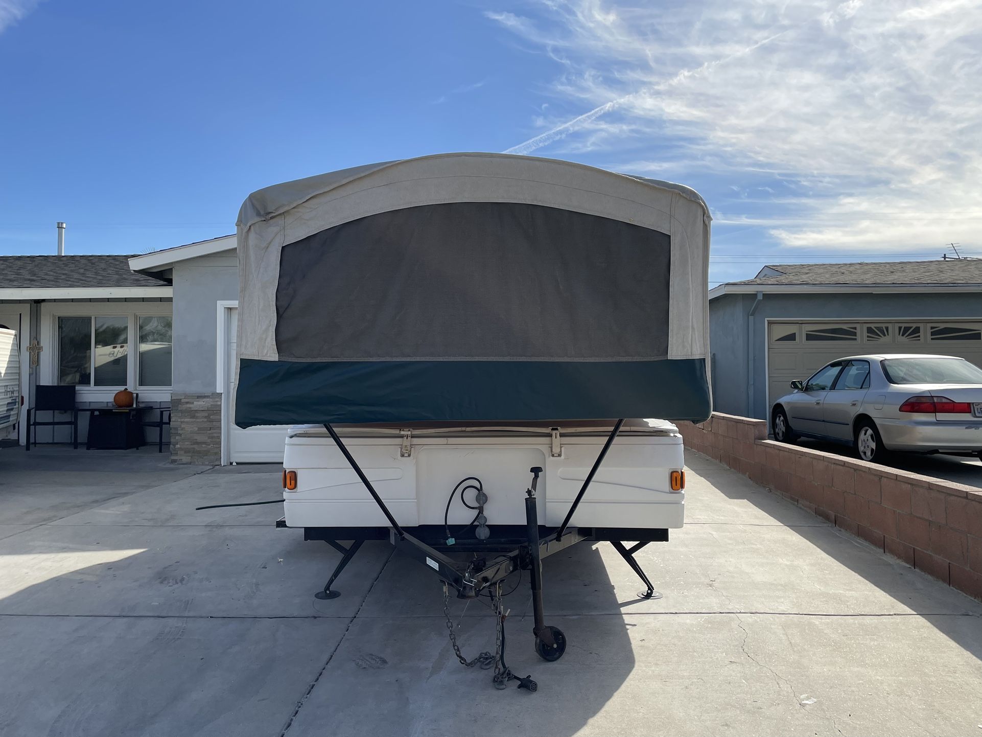 2008 Coleman Cheyenne PopUp Tent Trailer! for Sale in City Of Industry