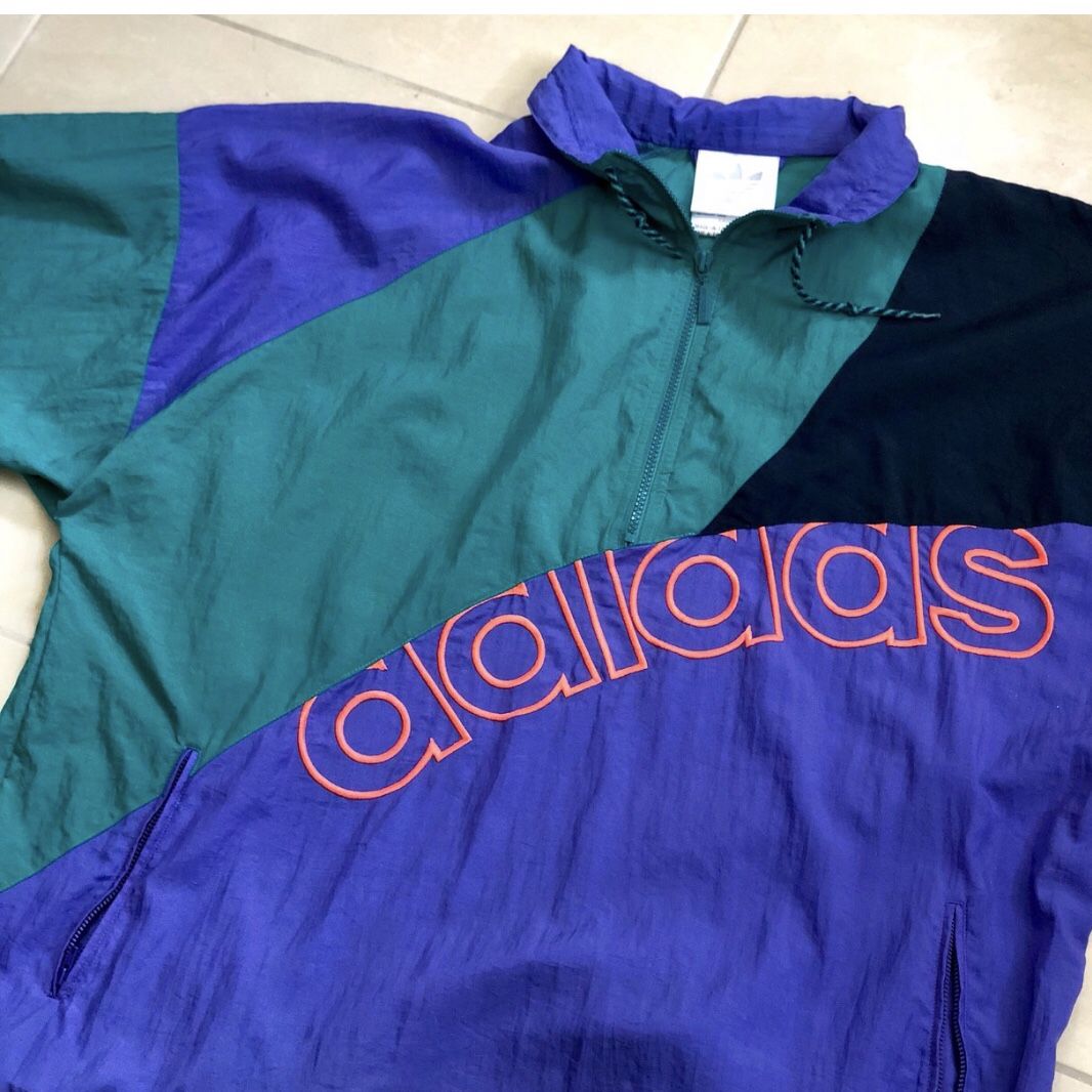 vintage adidas windbreaker sz. XL