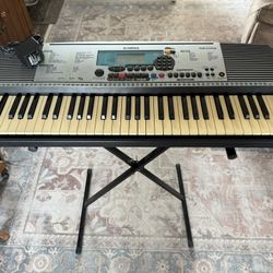 Yamaha PSR-225GM 61Key Touch Response Portable Keyboard Piano