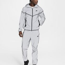Nike Limited Reflective Woven Flash  Jacket