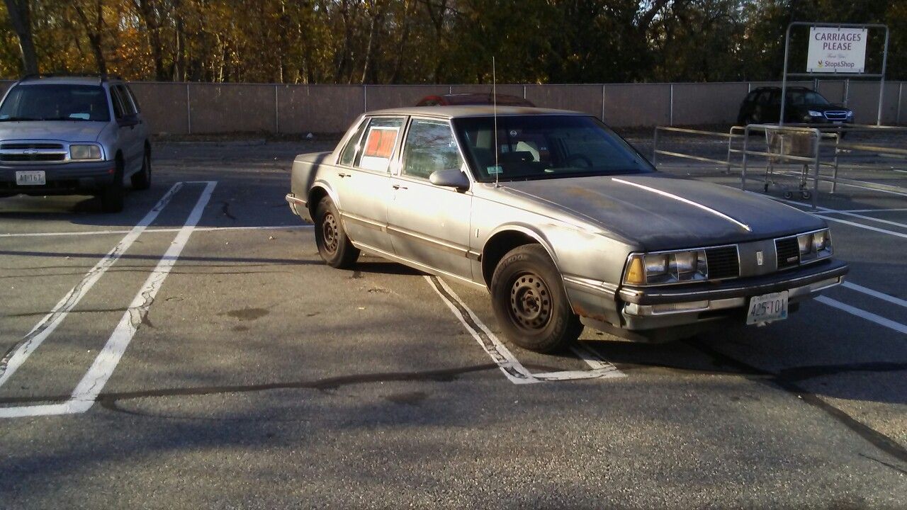 1986 Oldsmobile Delta Eighty-Eight Royale