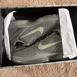 Kobe 6 Fade to Black collection