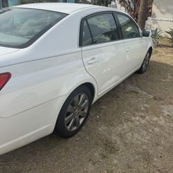 2006 Toyota Avalon