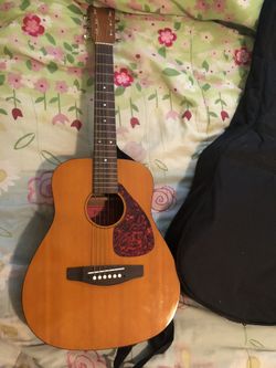 Yamaha guitar