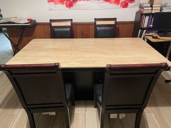Dining room table