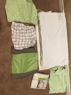 Changing pad set