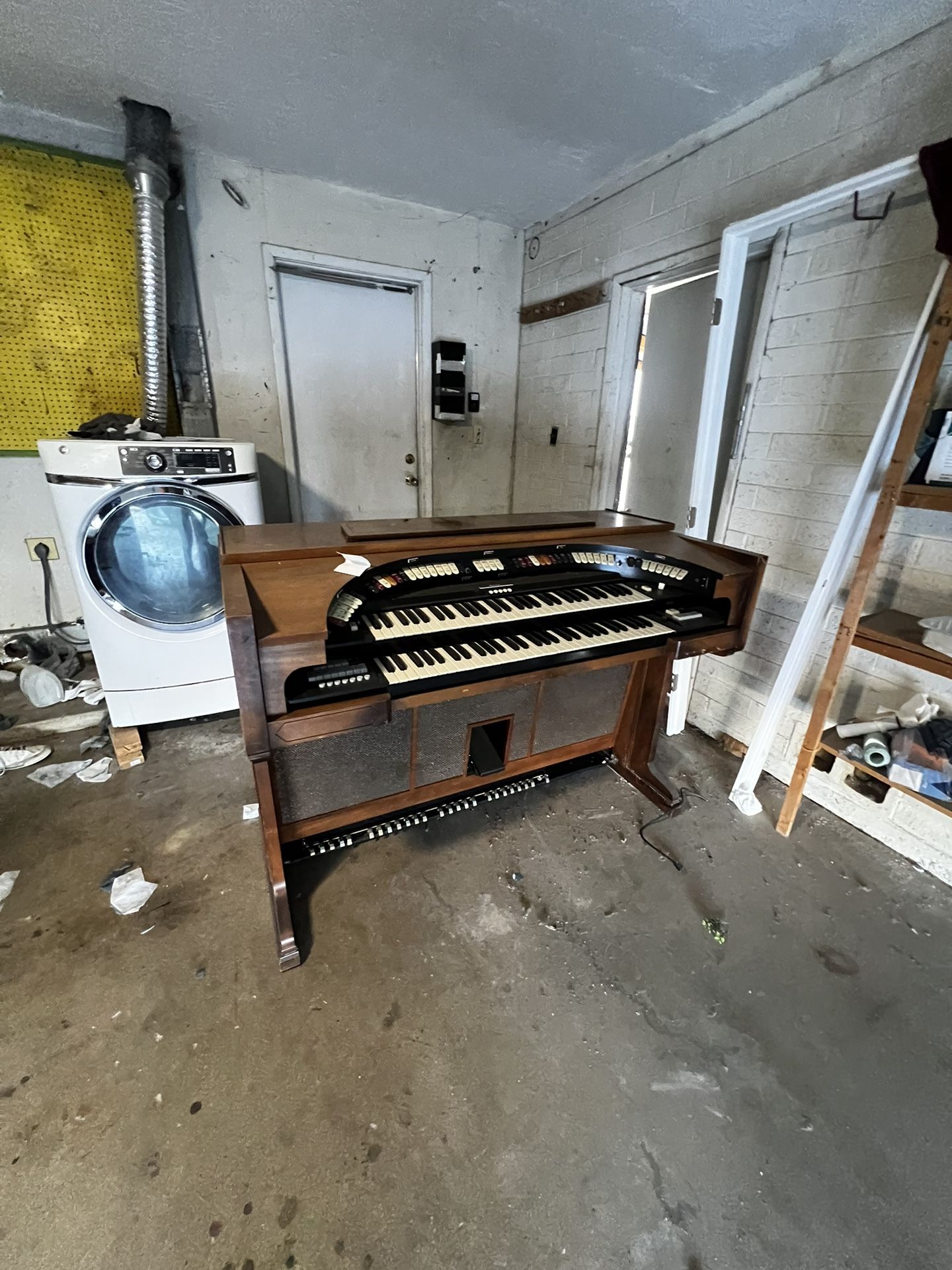 Organ / Piano - FREE
