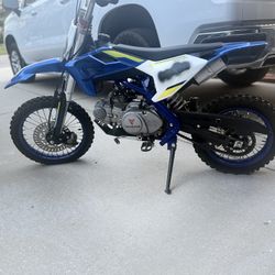 TaoTao DB24 Semi-Automatic Off-Road Kids Dirt Bike, 110cc
