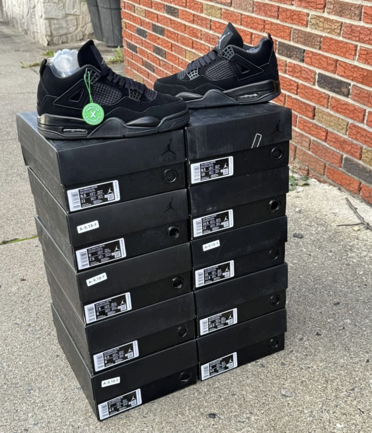 Jordan 4’s Black Cats & More 