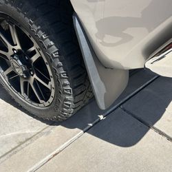 Mud Guards For A 2020 Tundra