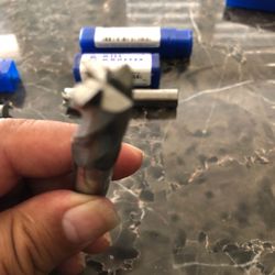 Milling bits