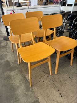 Set of 4 Dining Chairs