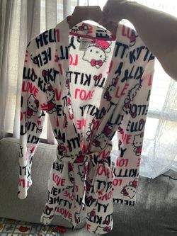 Hello kitty sleepwear Robe