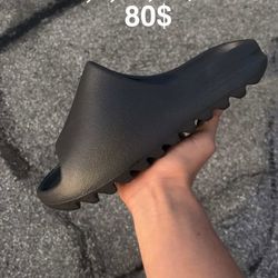 Only have a 11 left yeezy slide