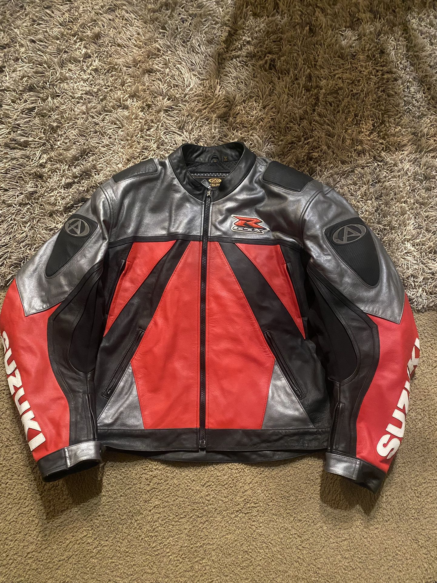 Suzuki Leather Jacket  XL