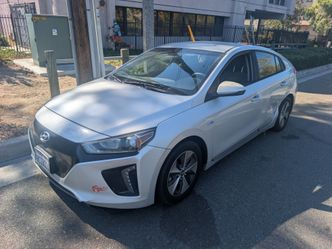 2017 Hyundai Ioniq Electric Sedan