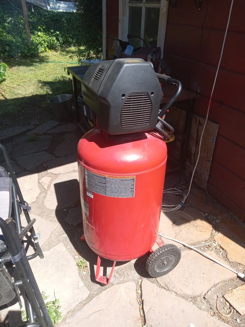 AIR COMPRESSOR 30 gallon, craftsman 5 hp, 150 psi max