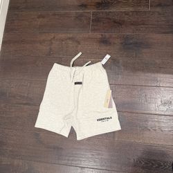 Essential Shorts 