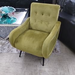 Accent Chair 