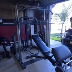 Nautilus  Home Gym   Weights Included 