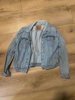 Levi’s light was Jean Jacket