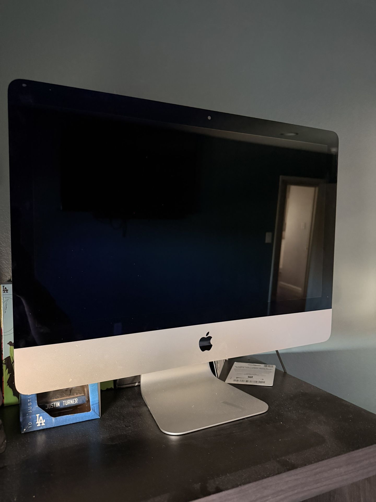 Mac Air 2013 New Update Like New Condition