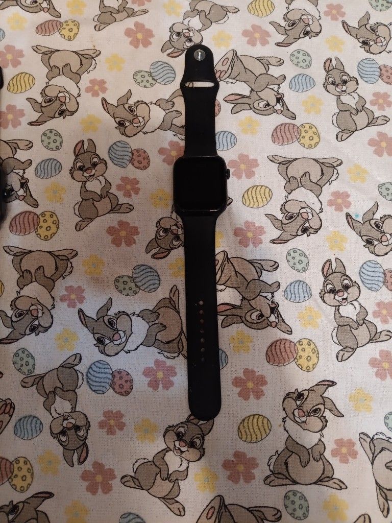 Apple Watch White Square W26
