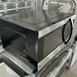 GE 2.2 cu. ft. 1200-Watt Countertop Microwave in Stainless Steel