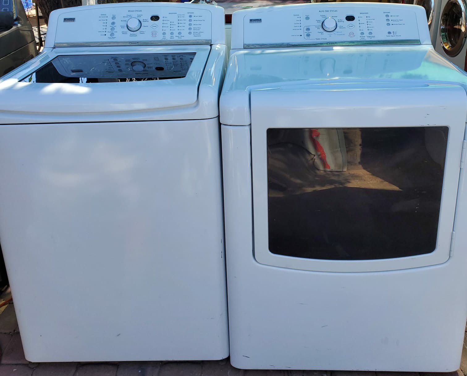 Set Kenmore Oasis Steam washer and dryer electric