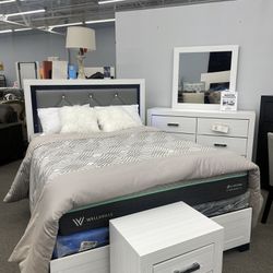 Bedroom Set 