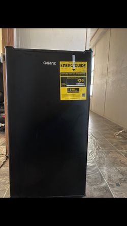 Galanz Mini fridge 2 feet 8 inches long