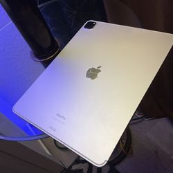 iPad Pro 256gb 6th Generation 12.9 Inch M2 Chip Wi-Fi + Cellular Service