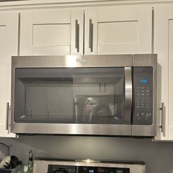 Upper Cabinet Microwave