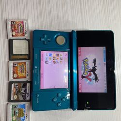 Nintendo 3DS + 6 Games 