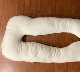 Pregnancy Pillow