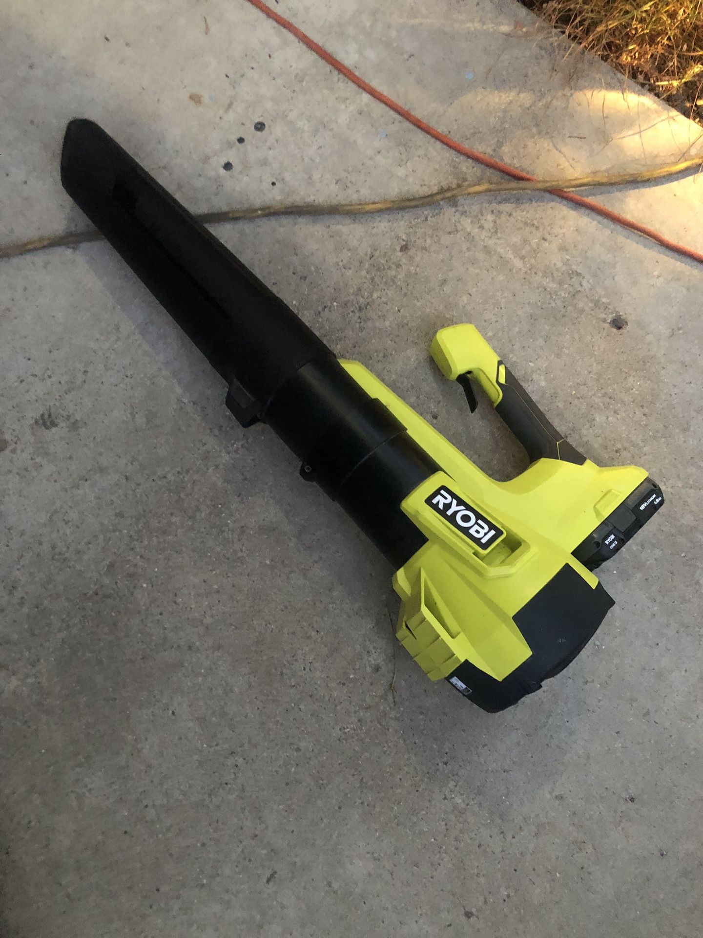 Ryobi Cordless Leaf Blower