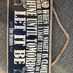 Small Beatles sign