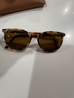 Ray-Band glasses