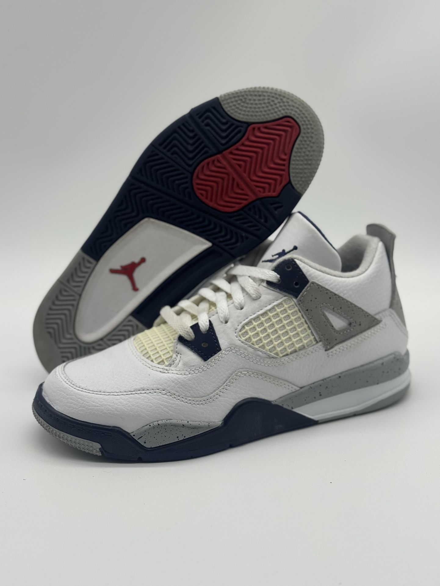Nike Air Jordan 4 Retro Midnight Navy Blue BQ7669-140 YOUTH Size 3 (3Y)