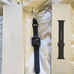 Apple Watch 5th Generation 44mm Cellular