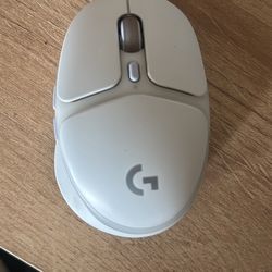 Wireless Gaming Mouse
