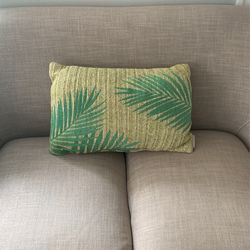 Indoor/outdoor Pillow