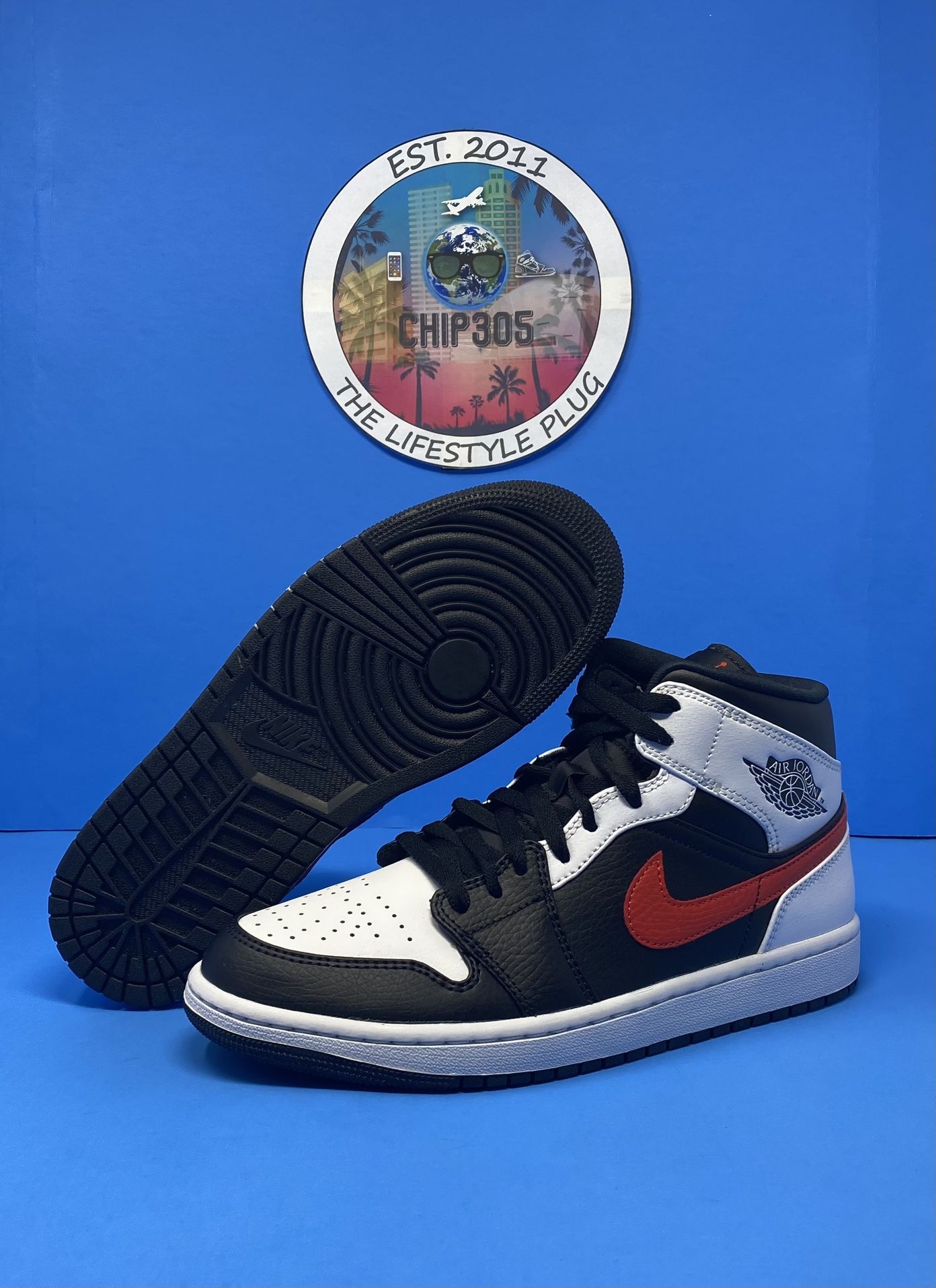 Jordan 1 Mid (Black Chile) Sold out
