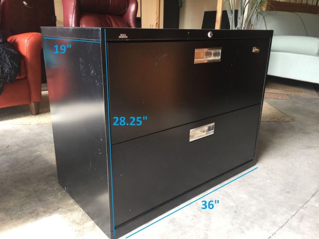 Two Drawer Black Filing Cabinet (with key)