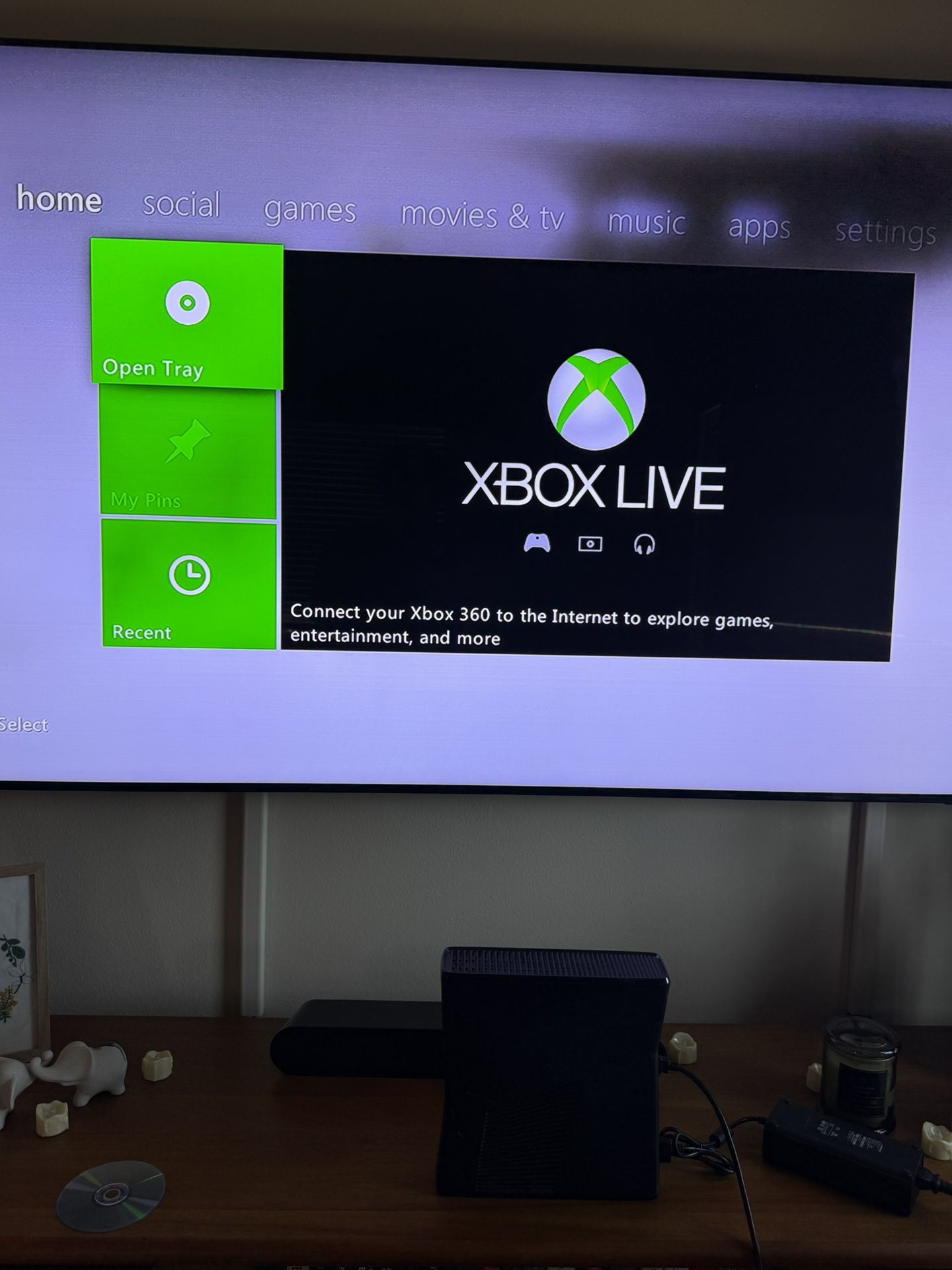 Microsoft Xbox 360 S 4GB (1439) Console Only Tested